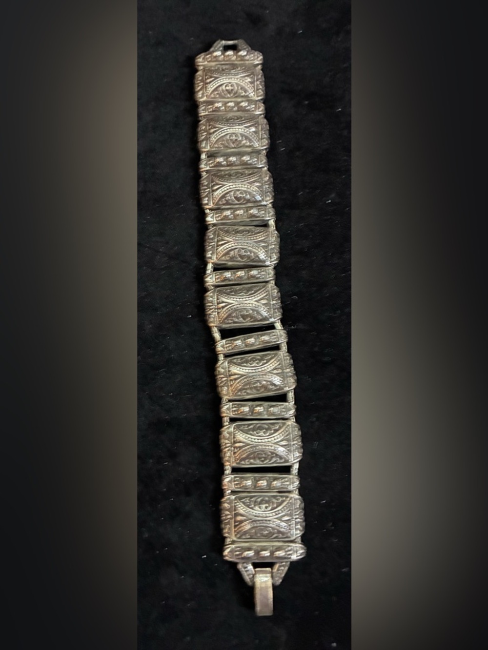 CHUNKY EUC 
BRIGHTON SILVER PLATED
FINISH HEART SCROLL DESIGN LINK BRACELET - Picture 9 of 11